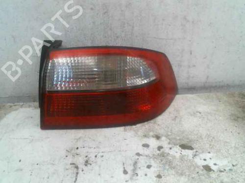 Used Right taillight RENAULT LAGUNA II (BG0/1_) 1.9 dCi (BG08, BG0G) (120 hp) 25762394
