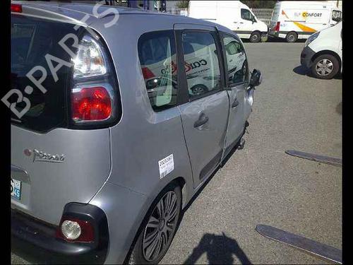 Fuse box CITROËN C3 Picasso (SH_) 1.6 HDi | BP25764381E1 