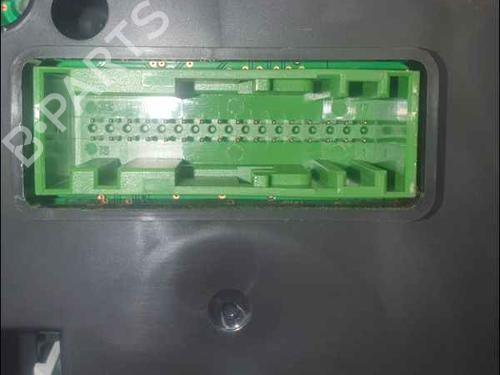 Instrument cluster JAGUAR XE (X760) 2.0 D | BP24899016C47 