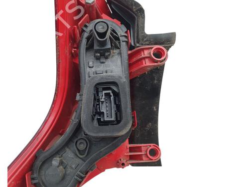 Right taillight PEUGEOT 3008 I MPV (0U_) 1.6 HDi | BP27886339C35 