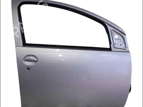 Used Right front door TOYOTA AYGO (_B1_) 1.0 (KGB10_, KGB10R) (68 hp) 24910912