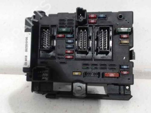 Sikringsdose CITROËN XSARA (N1) 1.6 16V (109 hp) 25764383