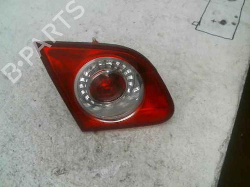 Used Rear bumper left light VW PASSAT B6 (3C2) 1.6 TDI (105 hp) 24904839