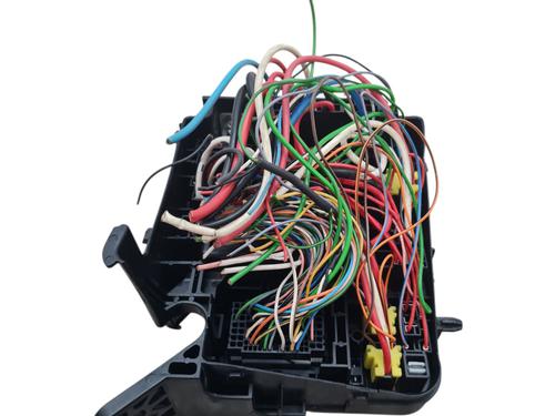Fuse box HYUNDAI i30 (GD) 1.6 CRDi | BP27372497E1 
