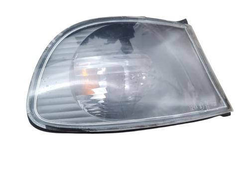 Clignotant avant droit BMW 3 Compact (E46) 318 ti (143 hp) 32074739