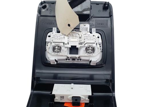 Interior roof light RENAULT CLIO V (B7_) 1.0 TCe 100 (B7MT) | BP33857944I8 - Image 2