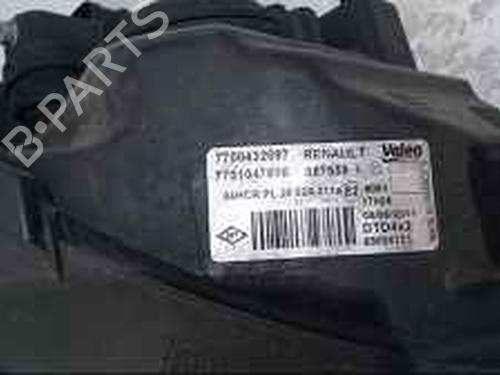 Phare droit RENAULT SCÉNIC I MPV (JA0/1_, FA0_) 1.9 dCi (JA05, JA1F) | BP25764751C29
