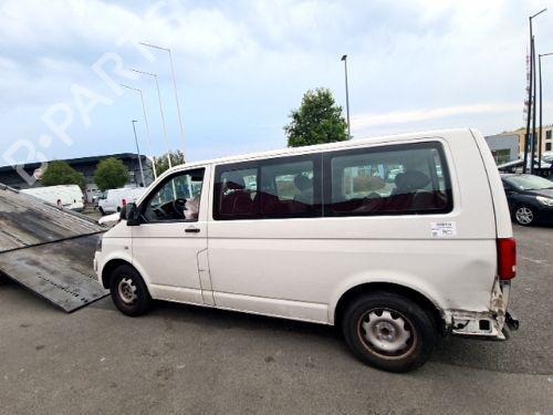 Left front door VW TRANSPORTER T5 Bus (7HB, 7HJ, 7EB, 7EJ) 2.0 TDI | BP29620885C2 