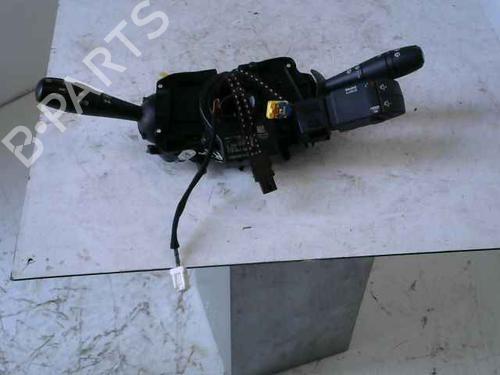 Used Headlight switch RENAULT CLIO IV (BH_) 0.9 TCe 90 (BHNF, BHMA, BHMH, BHJK, BHJR) (90 hp) 25011597