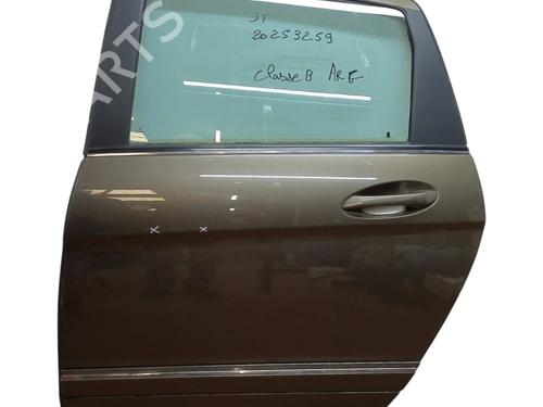 Used Left rear door Left rear door 33807882 33807882