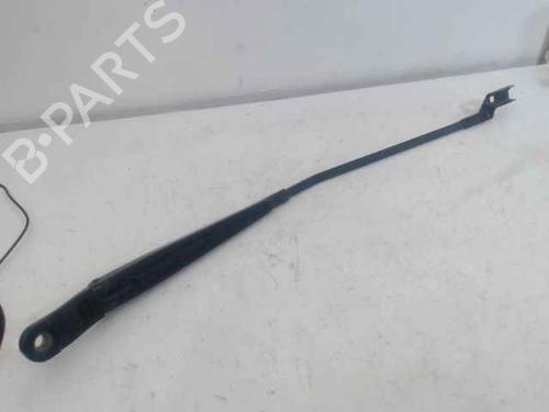 Used Front windshield wiper arm PEUGEOT 5008 (0U_, 0E_) 1.6 HDi (112 hp) 24914144