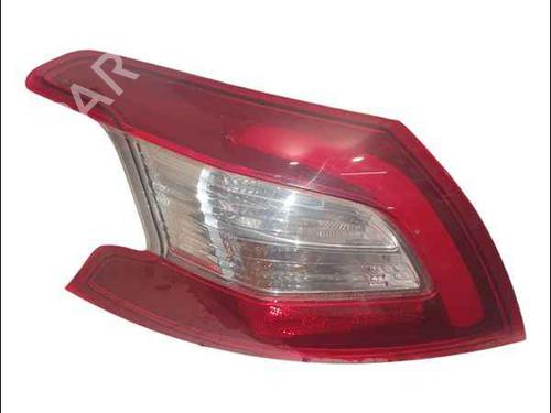 Used Left taillight PEUGEOT 308 II (LB_, LP_, LW_, LH_, L3_) 1.6 HDi (92 hp) 24906090