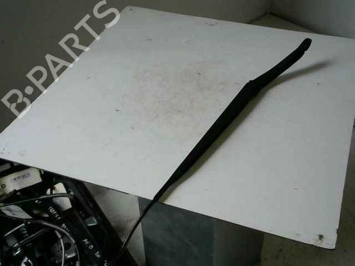 Used Front windshield wiper arm RENAULT SCÉNIC II (JM0/1_) 1.5 dCi (JM1E, JM16) (106 hp) 24914193