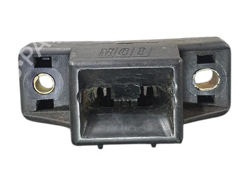 Bagklap lås Bagklap lås RENAULT CLIO II (BB_, CB_) 1.2 (BB0A, BB0F, BB10, BB1K, BB28, BB2D, BB2H, CB0A,... (58 hp) 33749967 33749967