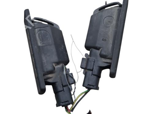 Kennzeichenbeleuchtung für CITROËN C4 Picasso I MPV (UD_) 1.6 HDi (109 hp) 32375936