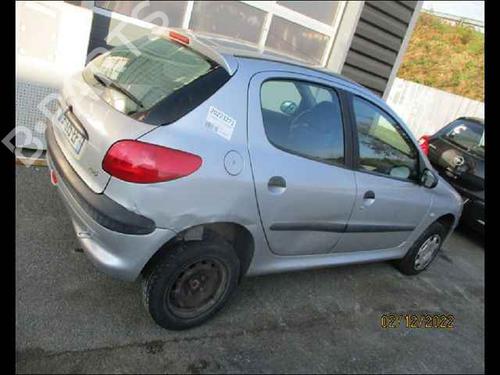 Left headlight PEUGEOT 206 Hatchback (2A/C) 1.4 i | BP25479623C28 