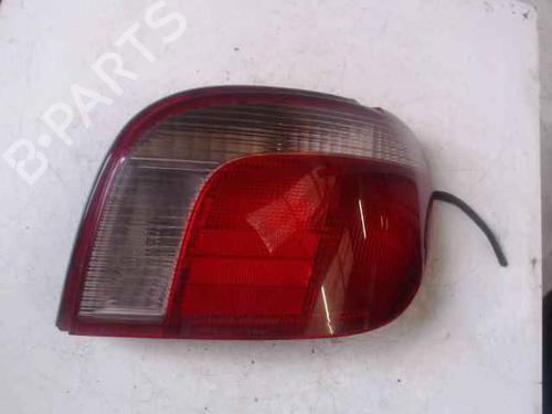 Used Right taillight TOYOTA YARIS (_P1_) 1.0 (SCP10_, SCP10R) (68 hp) 25762930