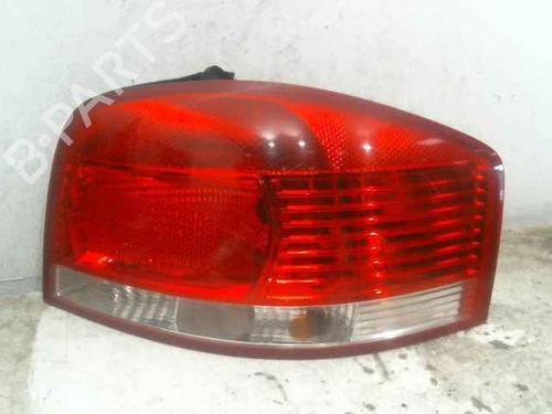 Used Right taillight AUDI A3 (8P1) 2.0 TDI 16V (140 hp) 25762473