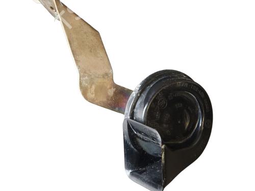 Used Horn Horn RENAULT CLIO II (BB_, CB_) 1.2 16V (BB05, BB0W, BB11, BB27, BB2T, BB2U, BB2V, CB05,... (75 hp) 40467987 40467987