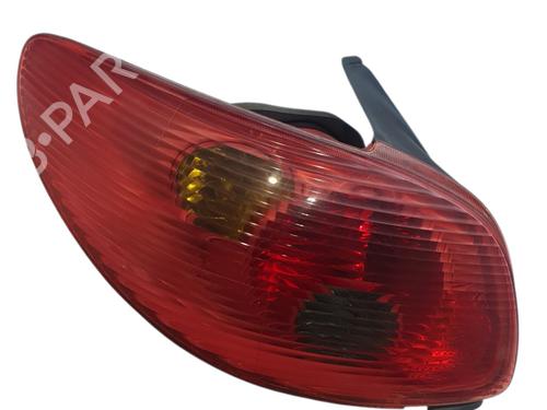 Achterlicht links Achterlicht links PEUGEOT 206 Hatchback (2A/C) 1.4 i (75 hp) 39936502 39936502