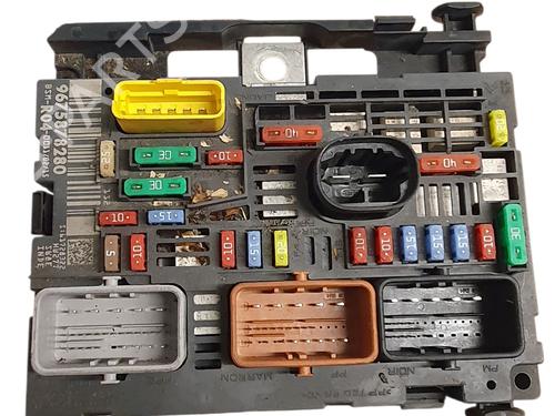 Used Fuse box CITROËN BERLINGO MULTISPACE (B9) 1.6 HDi 90 (90 hp) 31575235