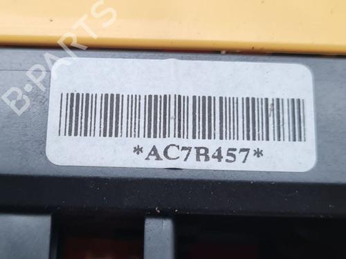 Fuse box PEUGEOT 2008 I (CU_) 1.6 BlueHDi 100 | BP30187169E1