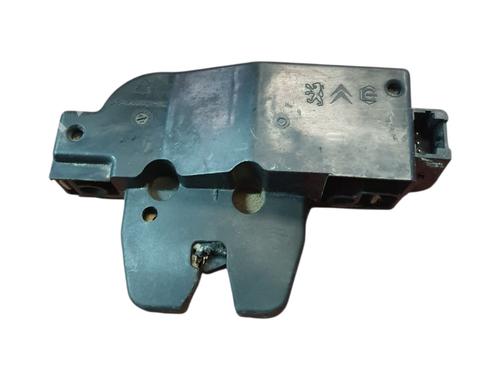 Used Tailgate lock Tailgate lock 38712940 38712940