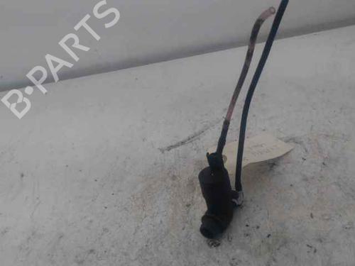 Used Washer pump RENAULT LAGUNA II Grandtour (KG0/1_) 1.9 dCi (KG1A, KG1W, KG0G) (110 hp) 24913634