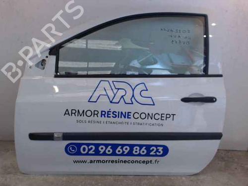 Used Left front door RENAULT CLIO III (BR0/1, CR0/1) 1.5 dCi (75 hp) 27974804