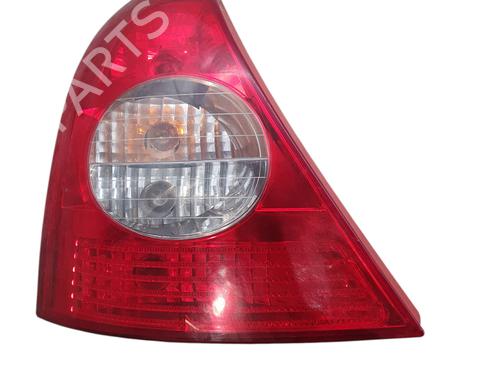 Used Left taillight RENAULT CLIO II (BB_, CB_) 1.2 16V (BB05, BB0W, BB11, BB27, BB2T, BB2U, BB2V, CB05,... (75 hp) 27352922