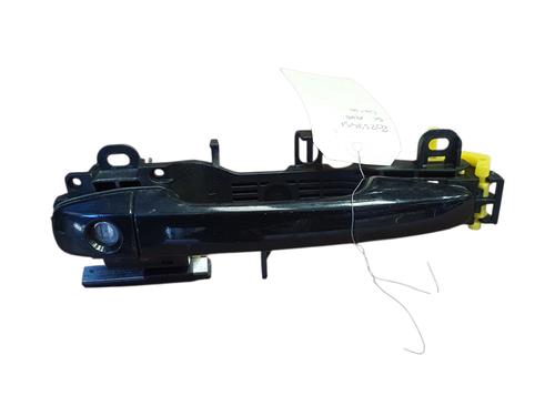front-left-exterior-door-handle-toyota-verso-_r2_-2009-2010-2011-2012-2013-2014-2015-2016-2017-2018-36479601 main image