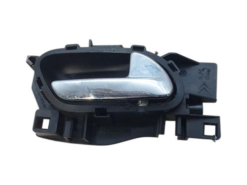 Used Front right interior door handle Front right interior door handle 37478633 37478633