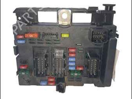 Used Fuse box CITROËN XSARA PICASSO (N68) 1.6 HDi (90 hp) 25012083