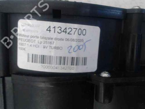 Electronic module PEUGEOT 1007 (KM_) 1.6 16V | BP27330722M83 - Image 5