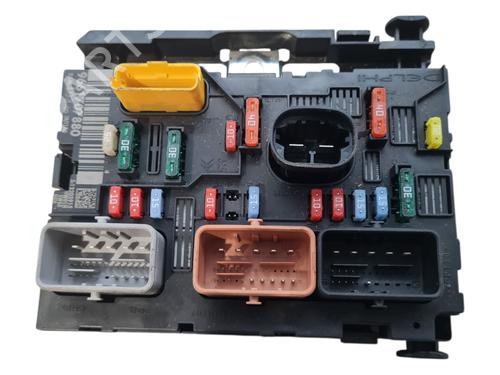 Używane Skrzynka bezpieczników CITROËN C2 (JM_) 1.4 HDi (68 hp) 29015205