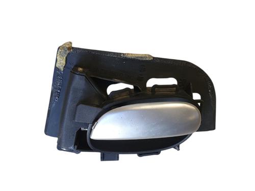 Used Front right interior door handle Front right interior door handle PEUGEOT 206 Hatchback (2A/C) 1.4 i (75 hp) 36459132 36459132