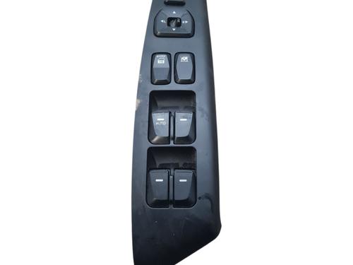 Used Switch HYUNDAI ix35 (LM, EL, ELH) 2.0 CRDi (136 hp) 30116546