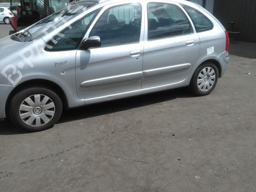 Front right lock CITROËN XSARA PICASSO (N68) 1.6 HDi | BP25764769C97 