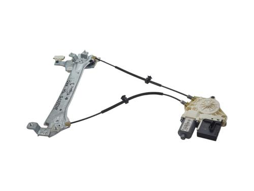 Elevador vidro trás esquerdo Elevador vidro trás esquerdo RENAULT MEGANE III Grandtour (KZ0/1) 1.5 dCi (KZ09, KZ0D, KZ1G, KZ29, KZ14, KZ1W, KZ10, KZ1F,... (110 hp) 33749930 33749930