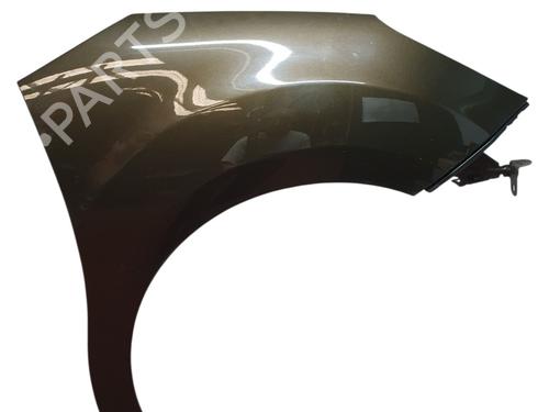 Used Right front fenders Right front fenders 38490825 38490825