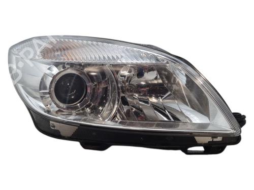 Used Right headlight SKODA FABIA II (542) 1.6 TDI (75 hp) 26534077
