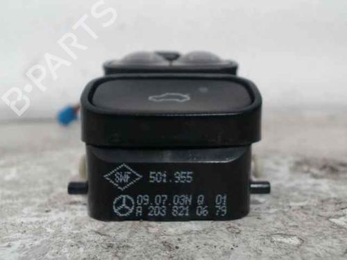 Switch MERCEDES-BENZ C-CLASS (W203) C 200 CDI (203.007) | BP24903591I30