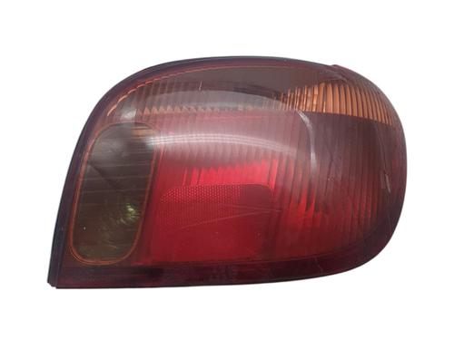 Used Right taillight TOYOTA YARIS (_P1_) 1.4 D-4D (NLP10_, NLP10R) (75 hp) 31961208