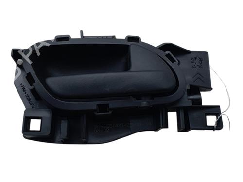 Used Front right interior door handle Front right interior door handle PEUGEOT PARTNER Box Body/MPV 1.6 HDi (90 hp) 34174364 34174364