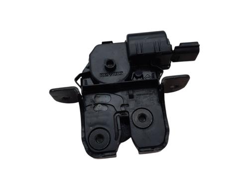 Bagklap lås Bagklap lås RENAULT MEGANE IV Hatchback (B9A/M/N_) 1.3 TCe 140 (B9NB) (140 hp) 34045529 34045529
