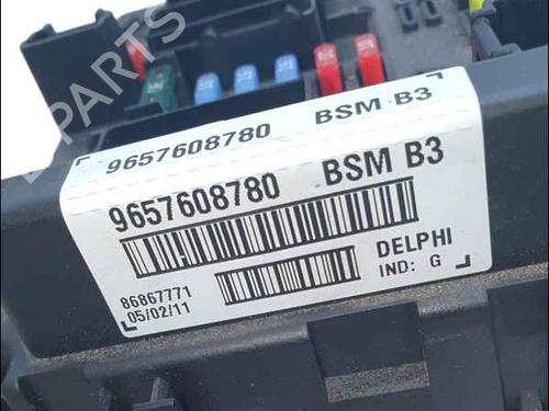 Fuse box PEUGEOT 206+ (2L_, 2M_) 1.4 HDi eco 70 | BP25012203E1 