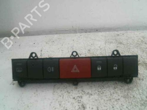 Bouton de warning CITROËN C3 I (FC_, FN_) 1.4 HDi (68 hp) 24896382