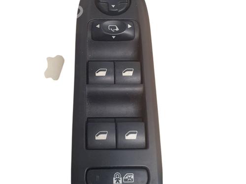Kombi Kontakt / Stilkkontakt Kombi Kontakt / Stilkkontakt 38341207 38341207