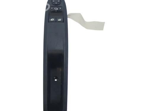 Used Switch Switch RENAULT TWINGO II (CN0_) 1.2 16V (CN04, CN0B) (75 hp) 33678547 33678547