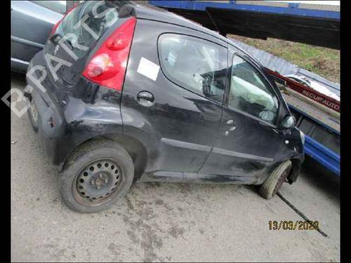 Left front door PEUGEOT 107 (PM_, PN_) 1.4 HDi | BP24906887C2 